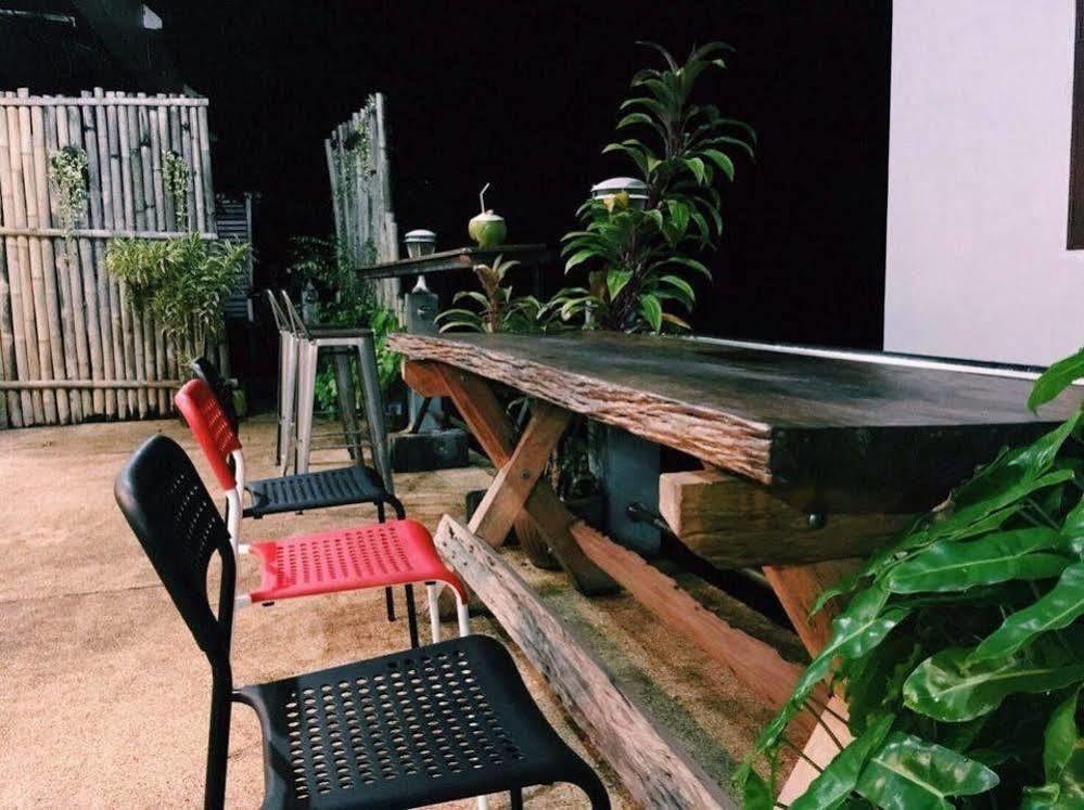 Monkey Dive Hostel Khaolak Khao Lak Dış mekan fotoğraf